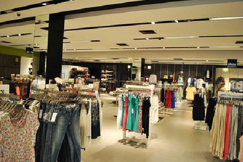  南靖县商场里的店面怎么装修？